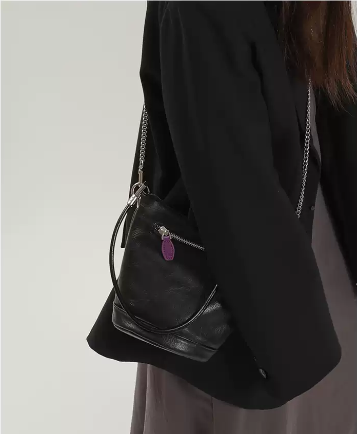 Genuine Leather Mini Bucket Bag with Chain Strap – Shoulder & Crossbody Bag - Image 2