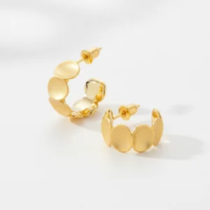 Geometric C-Hoop Earrings with Oval Disc Design & Lightweight Fit