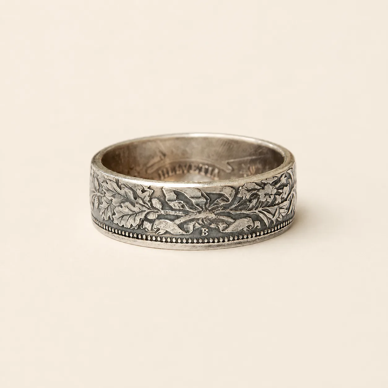 Antiqued Edelweiss Coin-Pattern Copper Band Ring