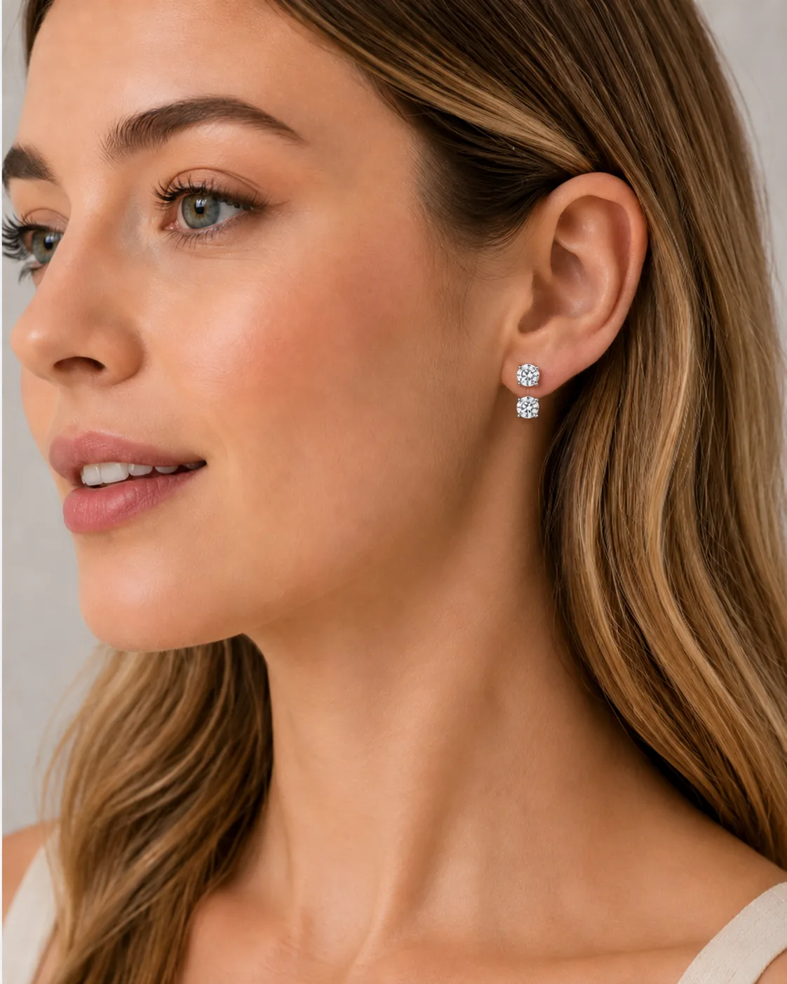 S925 Moissanite Two-Way Stud Earrings - Image 5